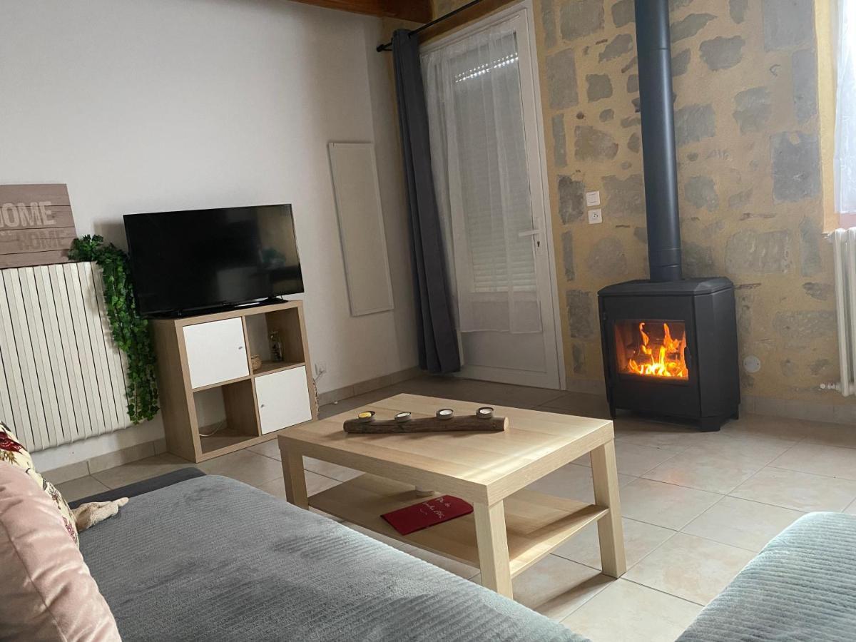 Gite Confort A Lamothe D Ales Lavergne  Exterior photo